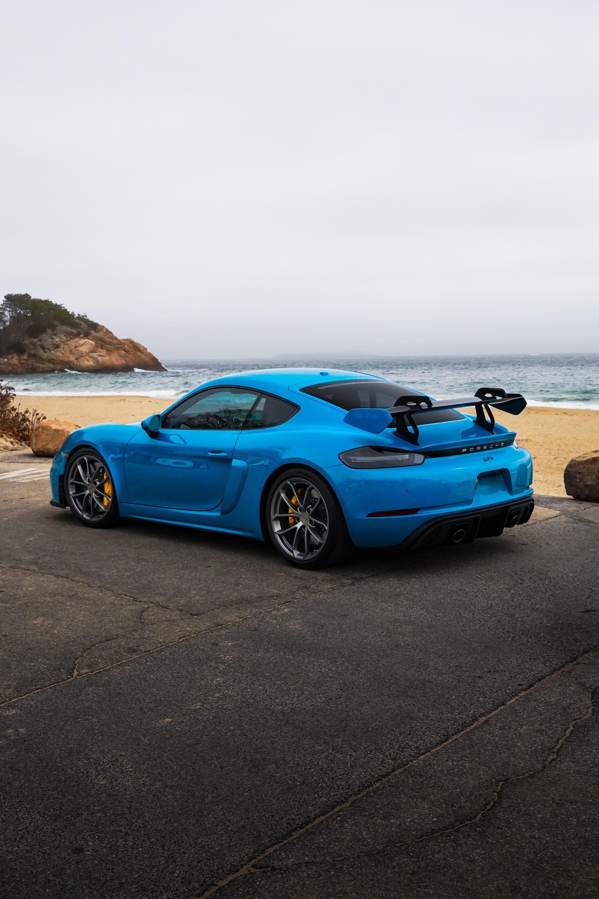Capturing Perfect Moments with the Porsche GT4: A Journey in Automotive Photography
